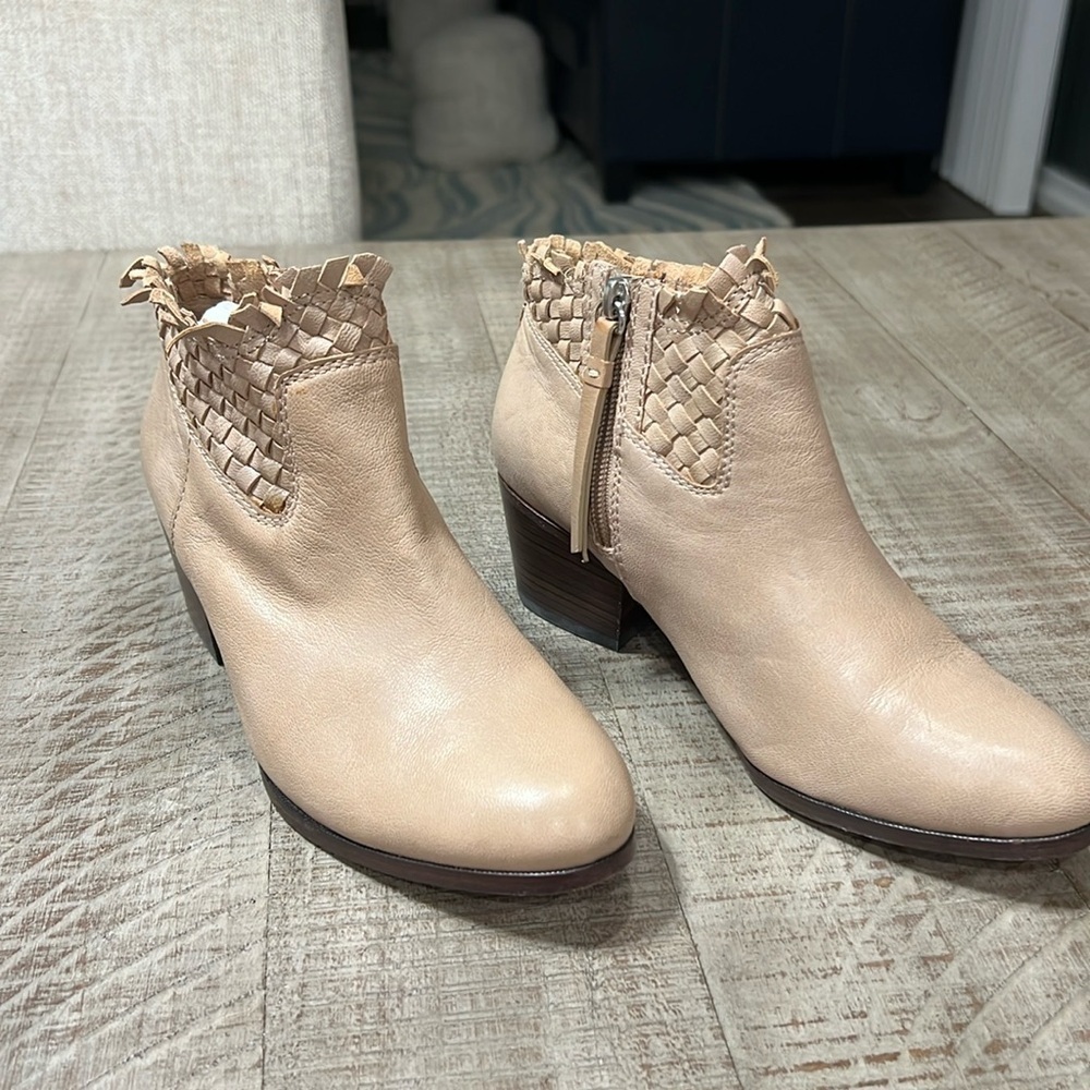 Coach Women's Tan Leather Ryder Booties Woven 2" Block Heel